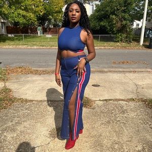 *NEW*  Fashion Nova Khole Denim Pants Set - Red -Large